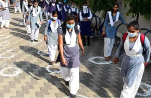 सावधान! कोरोना का कहर फिर शुरू,अल्मोड़ा के एक स्कूल में कोरोना, 9 विद्यार्थियों समेत 16 लोग पॉजिटिव