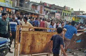 यूपी में सनसनीखेज वारदात: बहन से छेड़खानी के विरोध पर 10वीं के छात्र की पीट-पीटकर हत्या, स्कूल के बाहर हमला