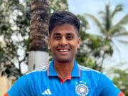 Suryakumar Yadav ऐसा करने वाले बने भारत के पहले बल्लेबाज, तोड़ा विराट-रोहित का रिकॉर्ड cover