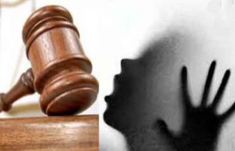देहरादून: दो दोस्तों ने मिलकर किया किशोरी से रेप, फास्ट ट्रैक कोर्ट ने सुनाई 20 साल की सजा और 24 हजार रुपए का लगाया जुर्माना