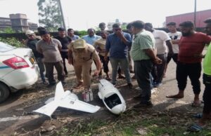 कोटद्वार: AIIMS ऋषिकेश से ब्लड कंपोनेंट लेकर कोटद्वार के लिए उड़ा ड्रोन क्रैश, यूकेलिप्टस के पेड़ों में फंसा, मंगानी पड़ी क्रेन