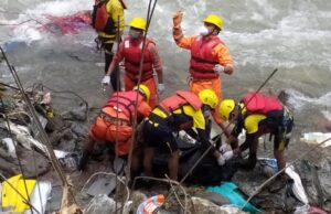 रुद्रप्रयाग: गौरीकुंड लैंडस्लाइड में लापता 20 लोगों में से दो और शव बरामद, जारी है सर्च ऑपरेशन