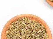 Cumin Seeds Health Benefits: कोलेस्ट्रॉल कम करने से लेकर वजन कंट्रोल करने तक, जीरा खाने से मिलते हैं गजब के फायदे 1