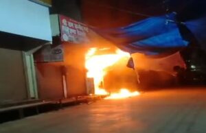 हरिद्वार: लक्सर में कपड़े की दुकान में लगी भीषण आग, सारा सामान जलकर हुआ खाक