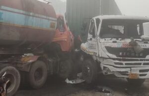 Punjab: ट्रक और तेल कैंटर के बीच पिसी कार, एक बच्चे समेत छह की मौके पर मौत, शोक की लहर