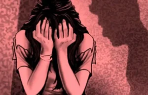पत्नी ने पति पर लगाया दुष्कर्म और पिता पर जबरन शादी कराने का आरोप , मुकदमा दर्ज
