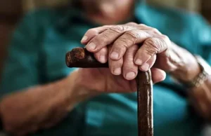 उत्तराखंड सरकार रखेगी बुजुर्गों का ख्याल, घर बैठे मिलेगा इलाज, लागू होने जा रही ये योजना