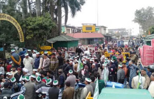 Farmers Protest in Uttarakhand: राजधानी की सड़कों पर दिखा किसानों का आक्रोश, मंडी में की तालाबंदी, लगाया जाम