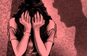 Haldwani: चलती कार में युवती से सामूहिक दुष्कर्म, तीन घंटे शहर में दौड़ती रही कार, जबरन पिलाई शराब