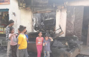 Rudrapur: इलेक्ट्रॉनिक की दुकान में लगी आग, लाखों का सामान जलकर राख; फायर ब्रिगेड ने पाया काबू