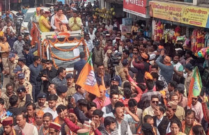 Lok Sabha Election 2024: पुरोला में सीएम धामी, प्रत्याशी माला राज्य लक्ष्मी शाह के समर्थन में निकाला रोड शो