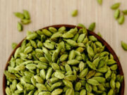 छोटी-सी इलायची में छिपा है सेहत का खजाना, कैविटीज से लेकर डायबीटिज से हो सकता है बचाव 1