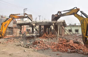 Haldwani: मलिक के बगीचा मामले में छह में से तीन आरोपियों की मौत, दस्तावेजों में ही उलझ गई पुलिस की जांच