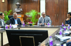 Lok Sabha Election 2024: प्रत्याशियों के साथ चुनाव आयोग की भी होगी 19 को परीक्षा, ये चुनौतियां है सामने