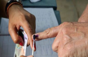 Uttarakhand Voting 2024: पांचों सीटों पर 55.89 फीसदी वोटिंग, लगातार दूसरी बार गिरा मतदान, चिंता में उम्मीदवार