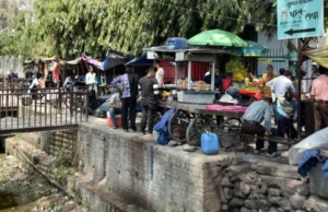 Haldwani: बुलडोजर चलने के बाद भी हल्द्वानी से खत्म नहीं हो रहा अतिक्रमण, हाईवे से हटाया, अब 20 फीट की रोड घेरी