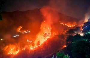 Uttarakhand Forest Fire: धधकते वन को बचाने उतरी वायु सेना, कर रही भीमताल झील के पानी का इस्तेमाल, संकट में पर्यटन कारोबार