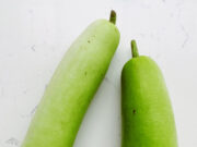 अगर आप भी लौकी खाने के नाम से बनाते हैं मुंह, तो जान लें गर्मी में इसे खाने से मिलने वाले फायदे 1