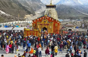 Chardham Yatra 2024: दूसरा दिन…केदारनाथ में चरम पर श्रद्धालुओं का उत्साह, यमुनोत्री में ऐसा हाल…