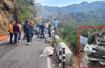 Uttarakhand Accident: मसूरी-देहरादून रोड पर गहरी खाई में गिरी कार, युवक-युवती की मौत, तीन लोग घायल