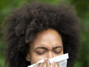 Summer Cold: भीषण गर्मी में भी जकड़ लेता है सर्दी-जुकाम, तो एक्सपर्ट से जानें इसका कारण और कैसे करें बचाव 1