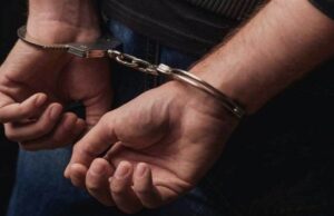 Haldwani: कपड़े की दुकान से बेच रहा था चरस, पुलिस ने 764 ग्राम चरस के साथ किया गिरफ्तार