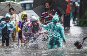 Uttarakhand Weather: संभलकर रहें…आज भी भारी बारिश का रेड अलर्ट, कुमाऊं के पांच जिलों में बंद रहेंगे स्कूल