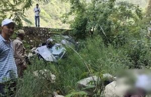 Accident in Uttarakhand: सिंगोटी के पास दर्दनाक हादसा, अनियंत्रित होकर खाई में गिरी कार, देहरादून के युवक की माैत