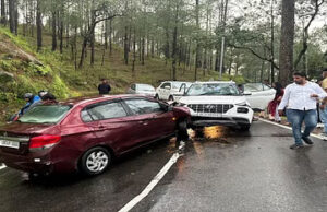 Nainital News: कालाढूंगी-नैनीताल मार्ग पर दो कारों की जबरदस्त भिड़ंत, MBBS छात्र की मौत