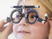 Foods For Eyesight: कम उम्र में ही बढ़ने लगा है चश्मे का नंबर, तो बिना देर किए डाइट में शामिल करें ये 5 फूड्स 1