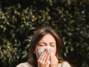 बरसात के दिनों में बीमारियों और संक्रमणों से रहना चाहते हैं दूर, तो इम्युनिटी बूस्ट करने के लिए अपनाएं ये टिप्स 1