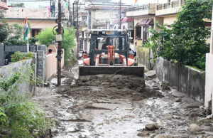 Haldwani: देवखड़ी नाले की ऐसी डरावनी आवाज इससे पहले नहीं सुनी, सभी लोग चिल्लाने लगे बचाओ-बचाओ