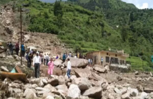 Uttarakhand: टिहरी में बादल फटने से तबाही, 13 गांवों में भूस्खलन, ग्रामीणों ने भागकर बचाई जान