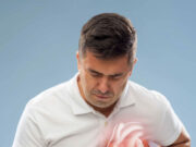 Heart Attack के रिस्क को करना चाहते हैं कम, तो आज ही डाइट में शामिल करें 6 हेल्दी फूड्स 1