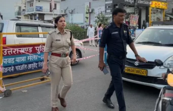 Uttarakhand News: सड़क पर उतरीं ‘लेडी सिंघम’ तो ट्रैफिक नियम तोड़ने वालों में मची खलबली, 22 गाड़ियां सीज