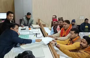 Uttarakhand: नामांकन का अंतिम दिन, भाजपा और कांग्रेस के मेयर प्रत्याशियों ने भरा पर्चा, निर्दलीय मैदान में उतरे राजकुमार