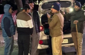 Uttarakhand: रात में देहरादून पुलिस ने चलाया चेकिंग अभियान, गाड़ी में इस हालत में मिलीं युवतियां कि बुलाने पड़े घरवाले