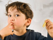 आपके बच्चे भी Breakfast में खाते हैं ये 4 चीजें, आज से ही करें बंद- नहीं तो भागना पड़ेगा डॉक्टर के पास a