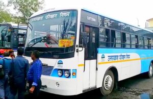 Uttarakhand: महाकुंभ में लड़कियों को बाइक सवार ले गए थे संदिग्ध जगह, उत्तराखंड परिवहन निगम के स्टाफ की सूझबूझ से बची 4 युवतियों की जान