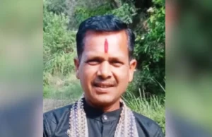 Nainital News: पूर्व प्रधान ने जहर खाकर दी जान, पत्नी की हालत गंभीर, घर में पसरा मातम, स्वजन का रो-रो कर बुरा हाल