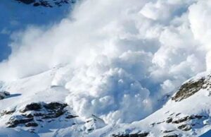 Avalanche Warning in Uttarakhand: इन तीन जिलों के लिए अगले 24 घंटे भारी, मौसम विभाग ने दी हिमस्खलन की चेतावनी