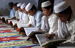 Unregistered Madrasas: उत्तराखंड में अवैध मदरसों के खिलाफ सबसे बड़ी कार्रवाई, लेकिन अब फंडिंग को लेकर उठ रहे सवाल