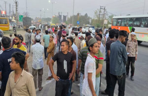 Rudrapur: नमाज के दौरान युवक ने इमाम से की अभद्रता, लोग भड़के; कोतवाली पहुंचे सैकड़ों क्षेत्रवासी, हंगामा