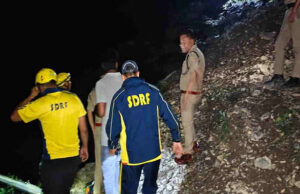 Mussoorie Accident: ग्लोगी के पास हादसा…मसूरी से देहरादून आ रही कार खाई में गिरी, 2 लोगों की मौत, 1 घायल