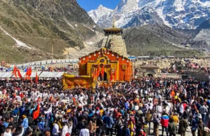 Kedarnath Yatra : धाम में टोकन से प्रति घंटे 1400 श्रद्धालु कर सकेंगे दर्शन, लाइन में 15 मिनट पहले लगना होगा