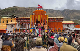 Chardham Yatra 2025: बदरीनाथ धाम में 500 से अधिक का किया सत्यापन, होटल व धर्मशाला संचालकों से की गई ये अपील