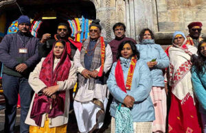 Kedarnath Dham: बाबा केदार के दर्शन को पहुंचे केंद्रीय मंत्री जीतन राम मांझी, रुद्राभिषेक कर लिया आशीर्वाद