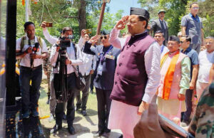 Uttarakhand News: थराली में शौर्य महोत्सव का शुभारंभ, मुख्यमंत्री ने शहीदों को दी श्रद्धांजलि, तिरंगा यात्रा में हुए शामिल