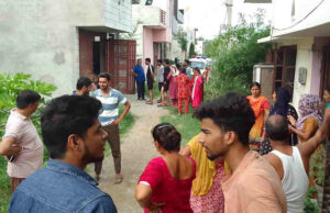 Haridwar: पत्नी का गला रेतकर निर्मम हत्या, फिर खुद फांसी लगाकर पति ने की आत्महत्या, दिल दहला देने वाली वारदात