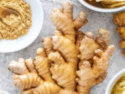 एक महीने तक रोज अदरक का टुकड़ा खाने से जो होगा आप सोच भी नहीं सकते हैं, कमाल है ये नुस्खा i